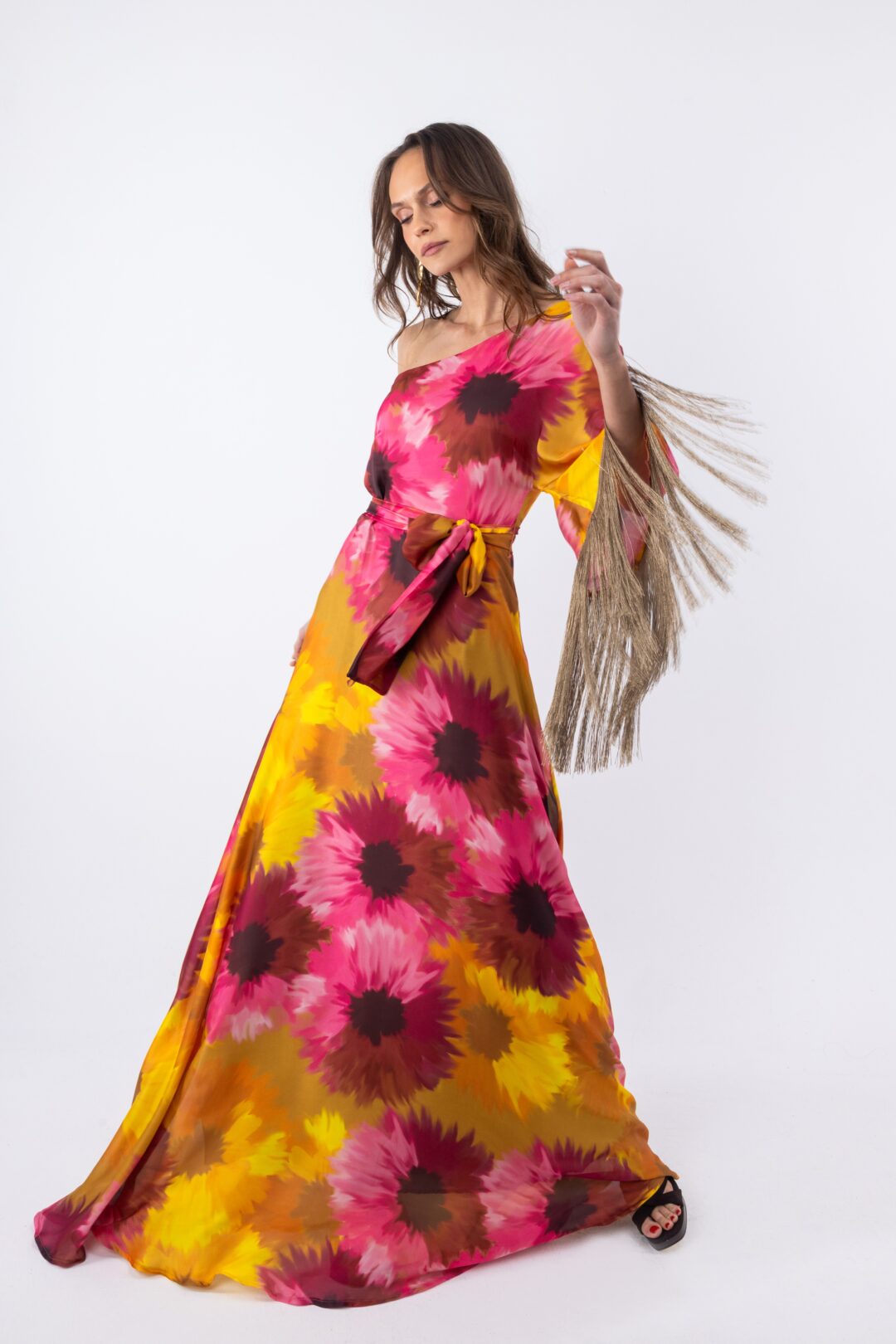 gunaikeio maxi forema one shoulder roz emprime me zoni kai aerini grammi (2)